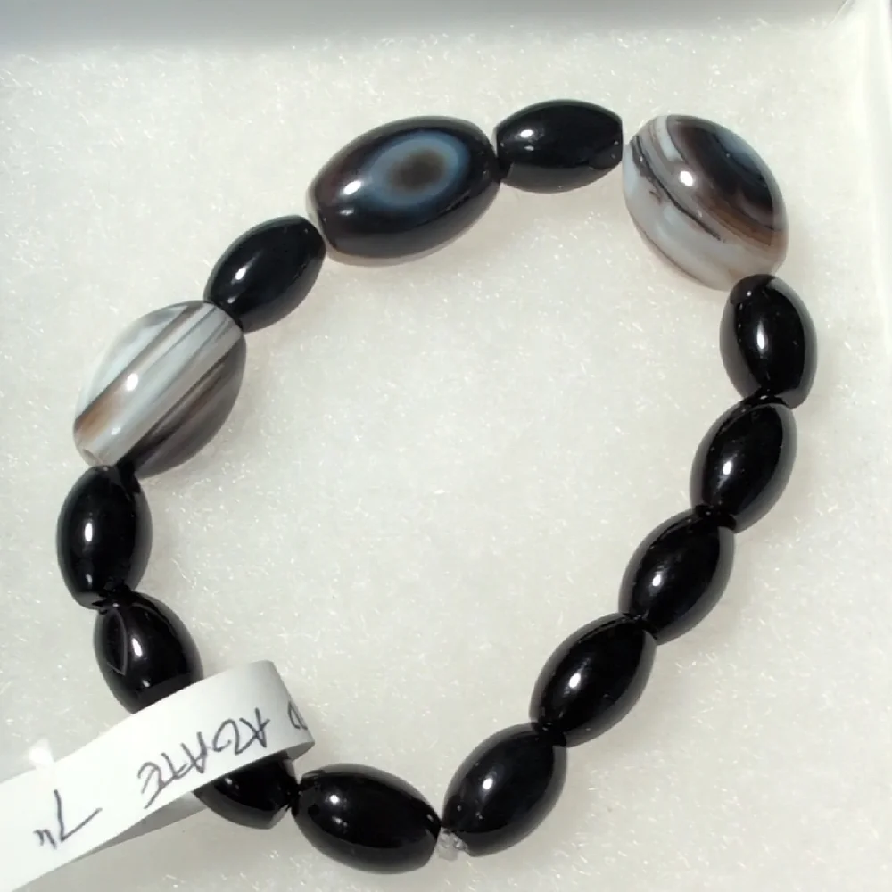 Handmade Striped Black Agate Stretch Bracelet